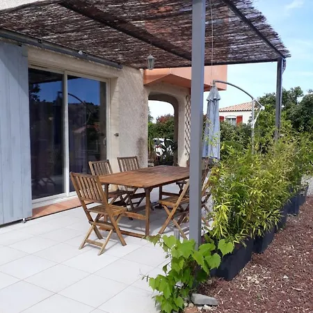 Bed & Breakfast Domaine De La Clotte 3*