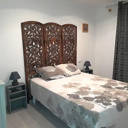 Domaine De La Clotte Bed and breakfast 3*