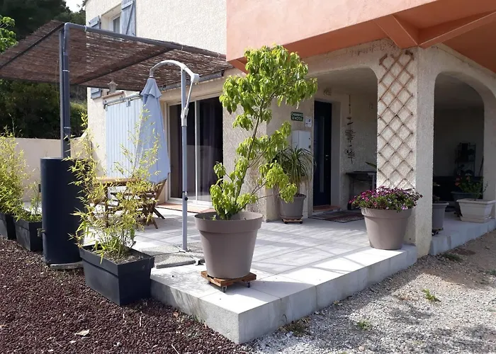 Domaine De La Clotte 3* Roquefort-des-Corbières